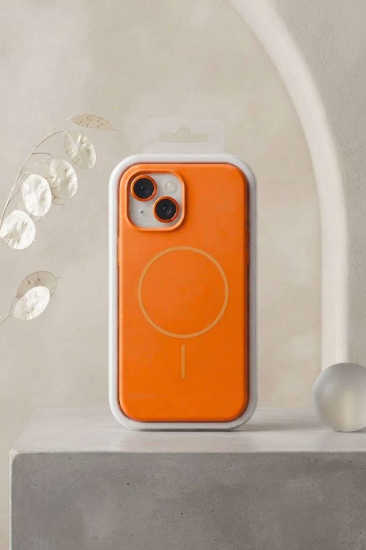 iPhone 15 Lensli Magesafe Özellikli - Turuncu